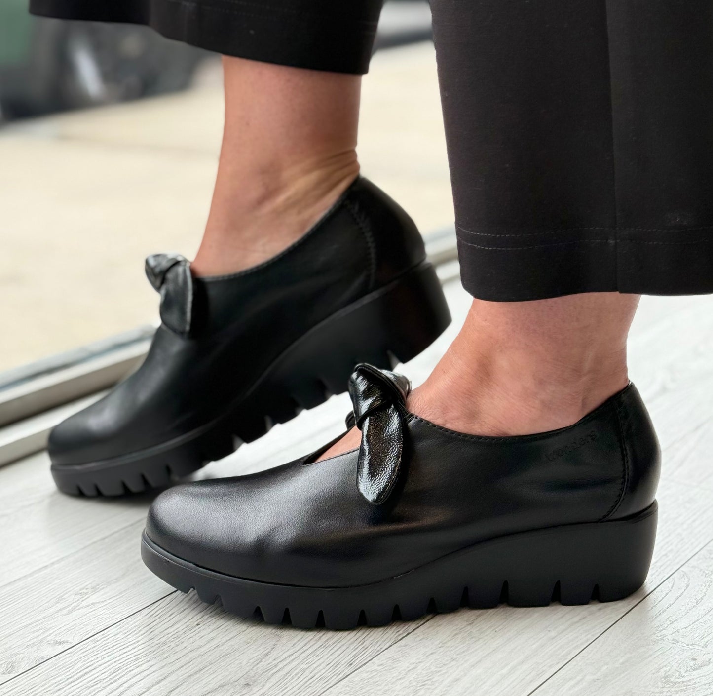 Wonders - C-33159 Black Leather Bow Detail Slip On Wedge Shoe