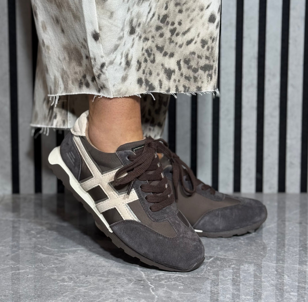 Drilleys- 'Forty Eight' Choccy Trainer