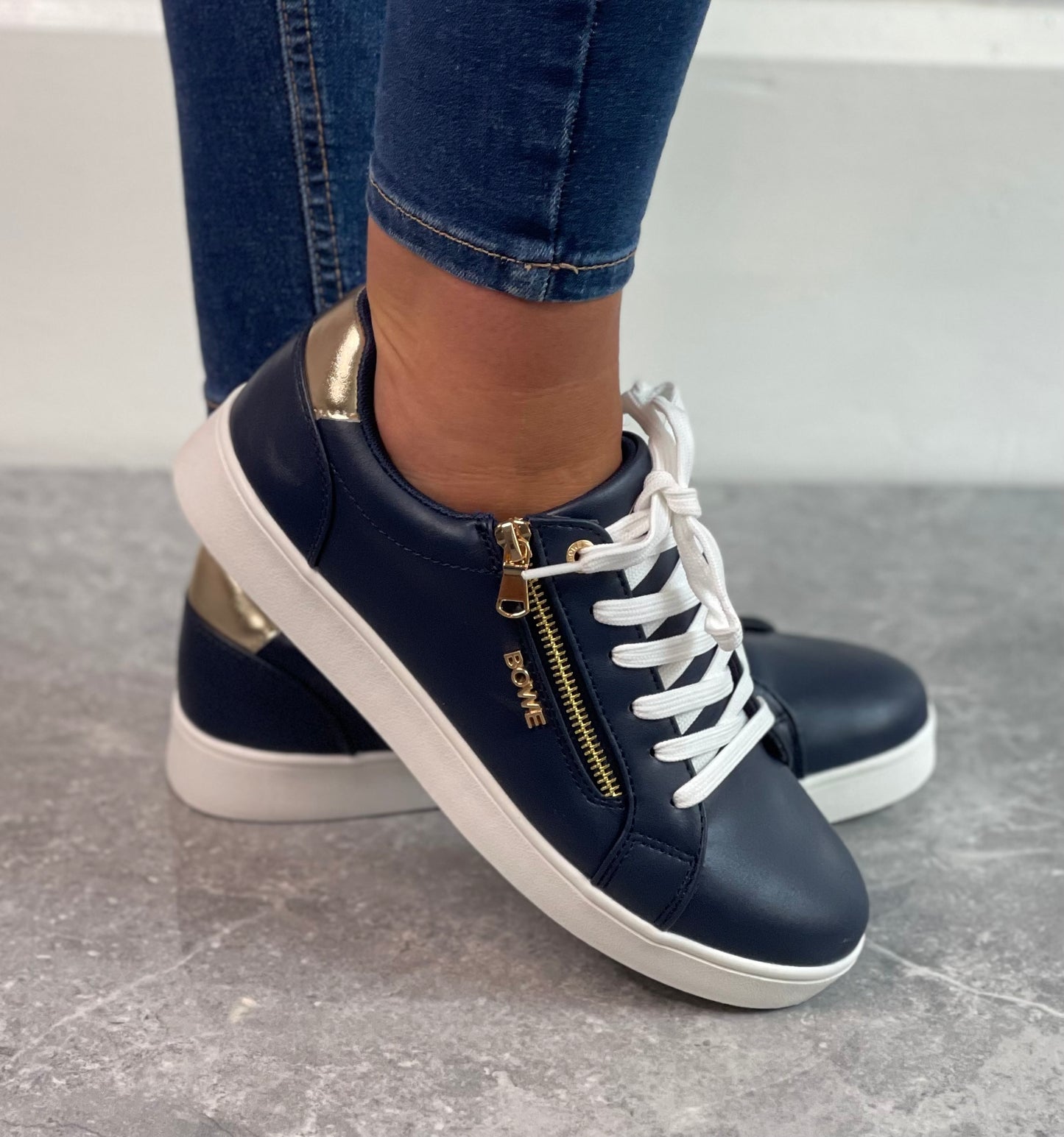 Tommy Bowe For Her - 'Flucher' Admiral Bling Trainer