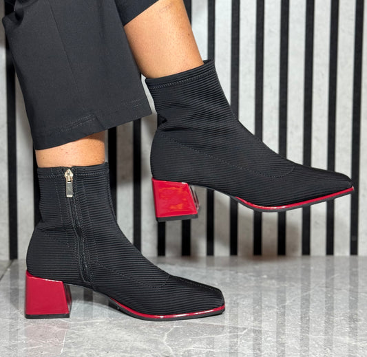 Gioseppo - Black/Red Block Heel Ankle Boot