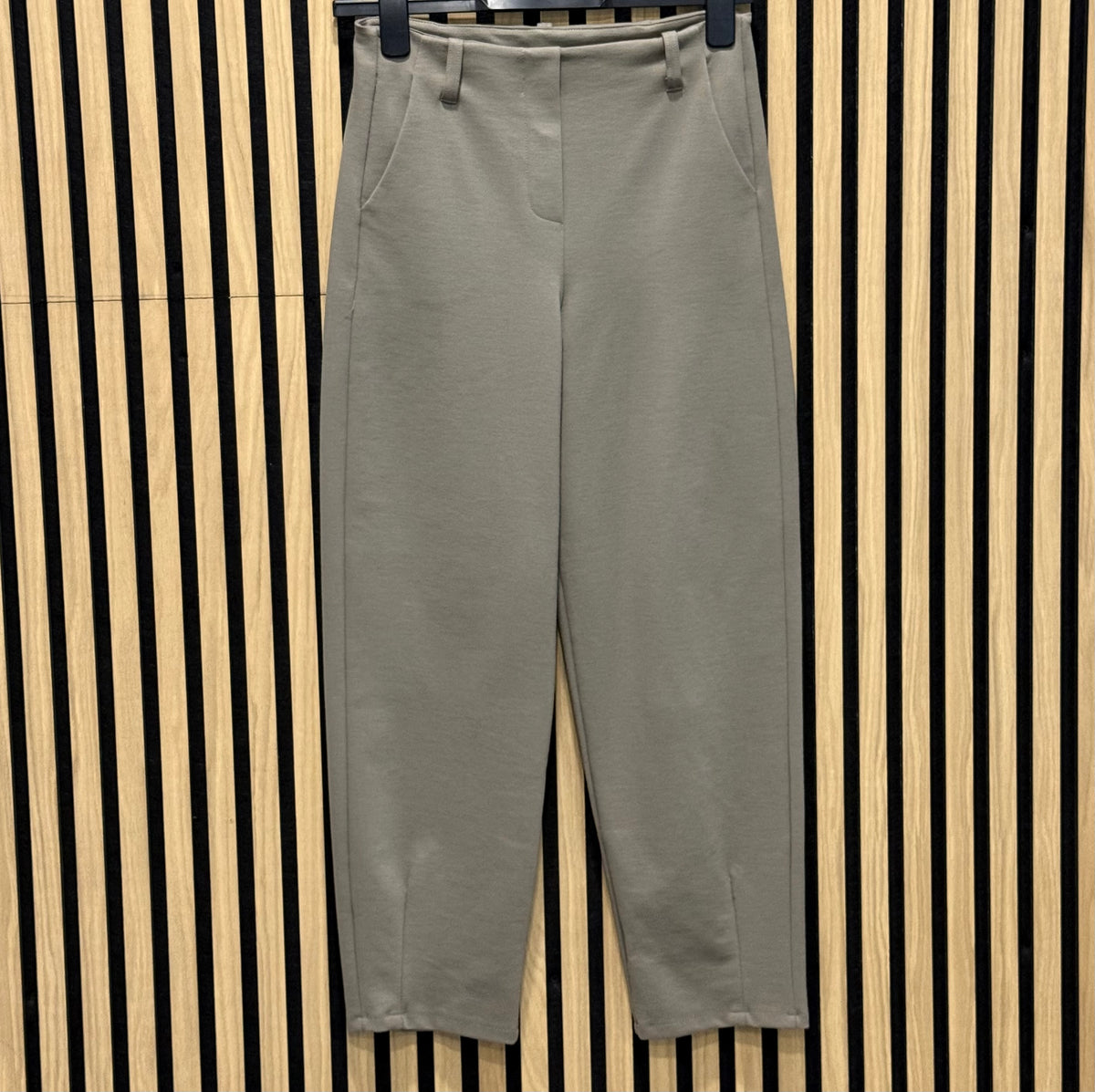 Taupe Pintuck 7/8 Trouser