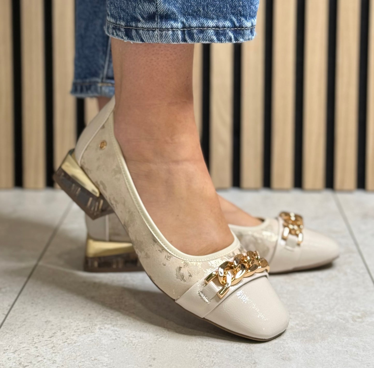 Zanni & Co - 'Mizukami One' Gold Marble Shoe