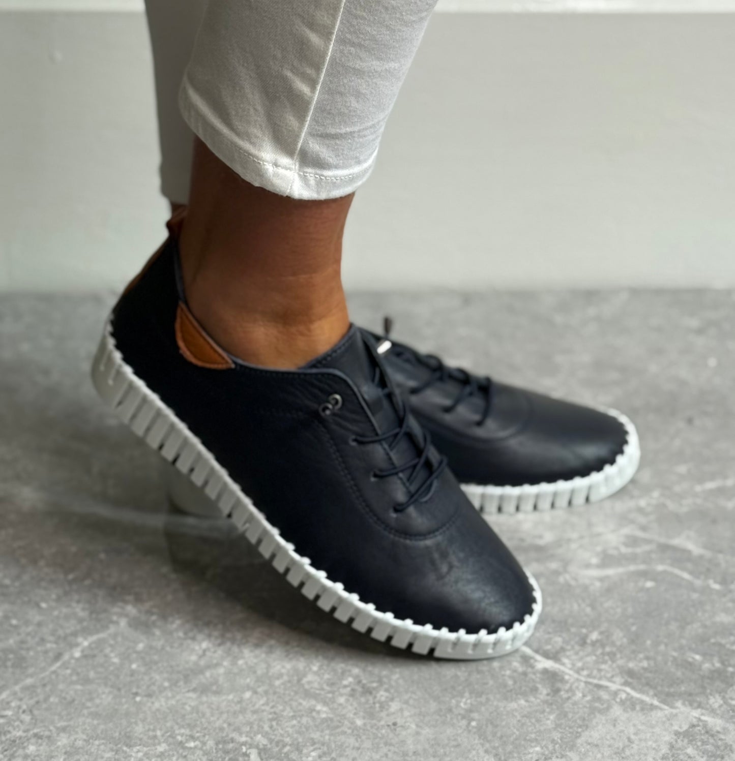 Lunar - 'Flamborough' Navy Leather Shoe