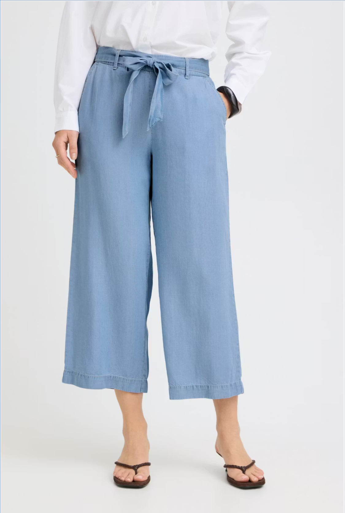 b.young - ‘BYKOSMO’ Light Denim Crop Trouser
