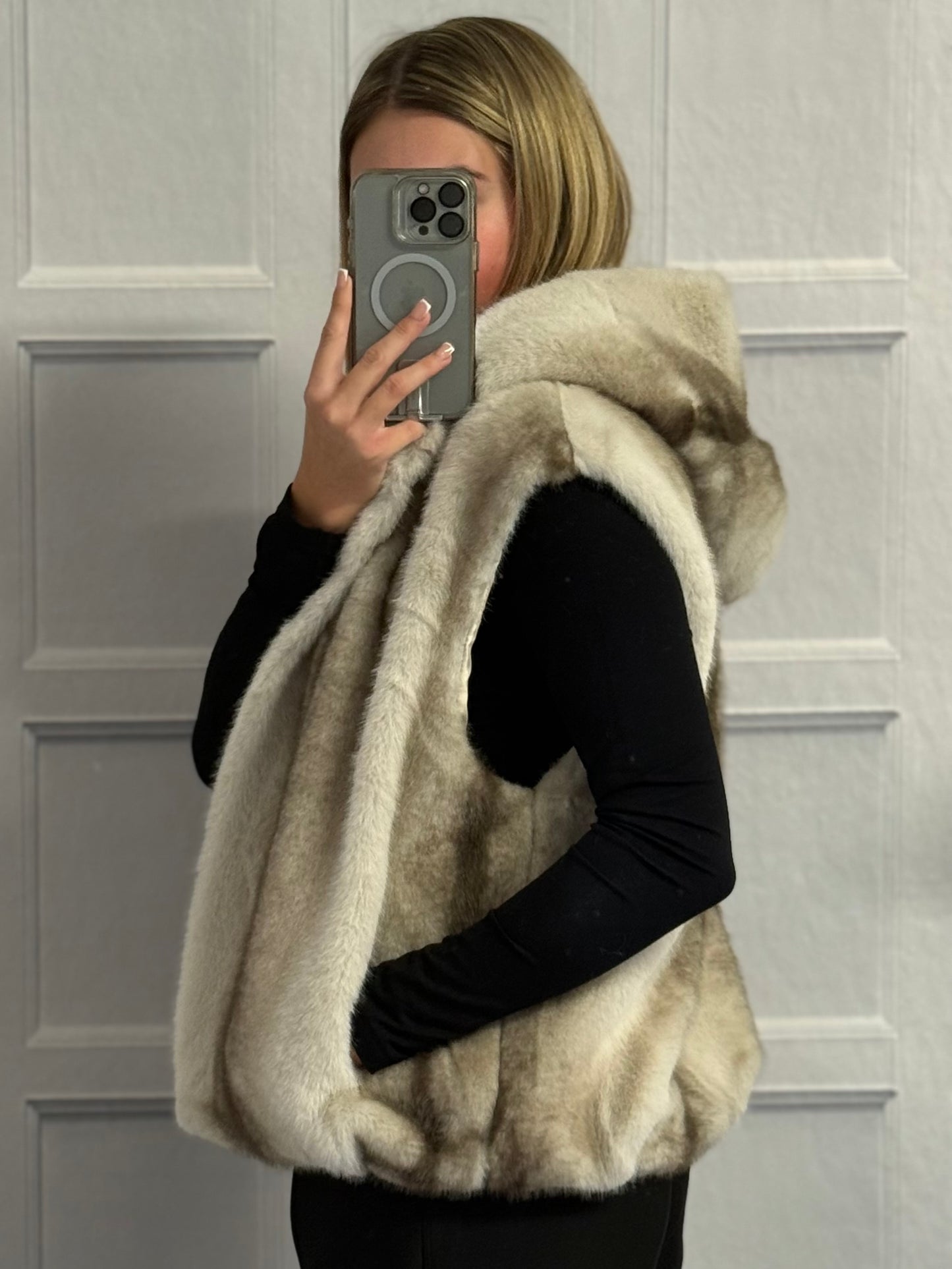 Cream Mix Faux Fur Hooded Gilet.