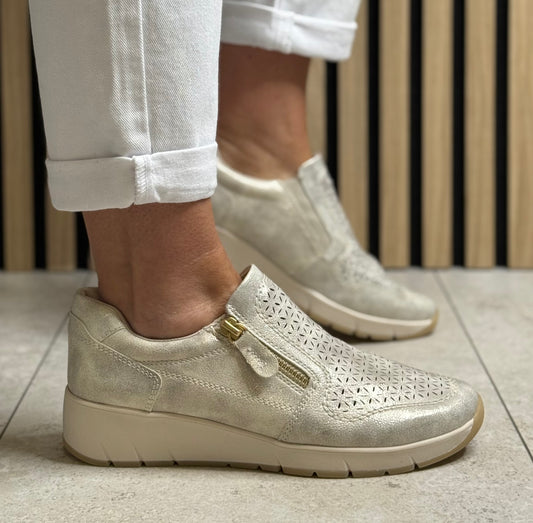 Jana - Beige/Gold Metallic Trainer