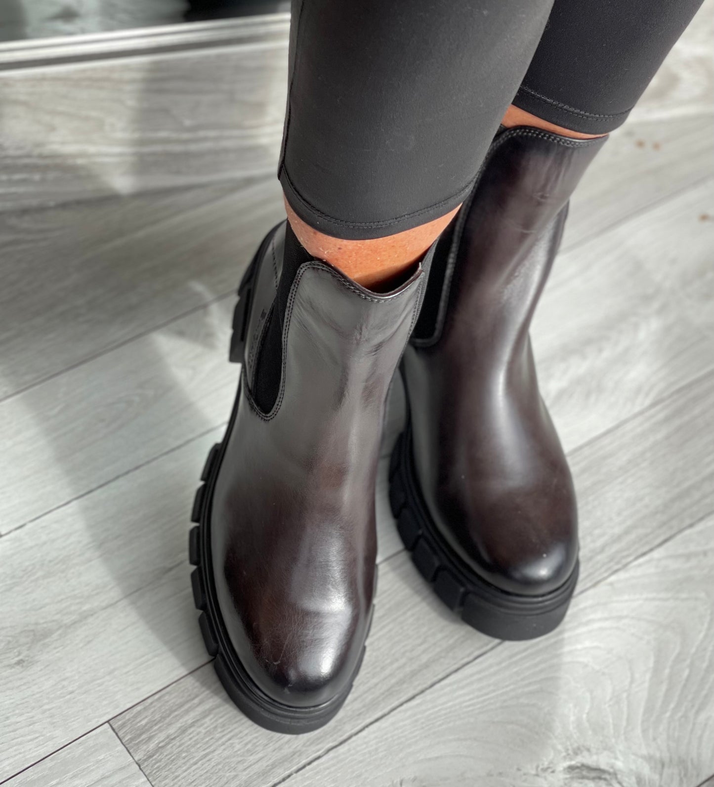 Bagatt- Dark Grey Block Heel Slip On Leather Boot