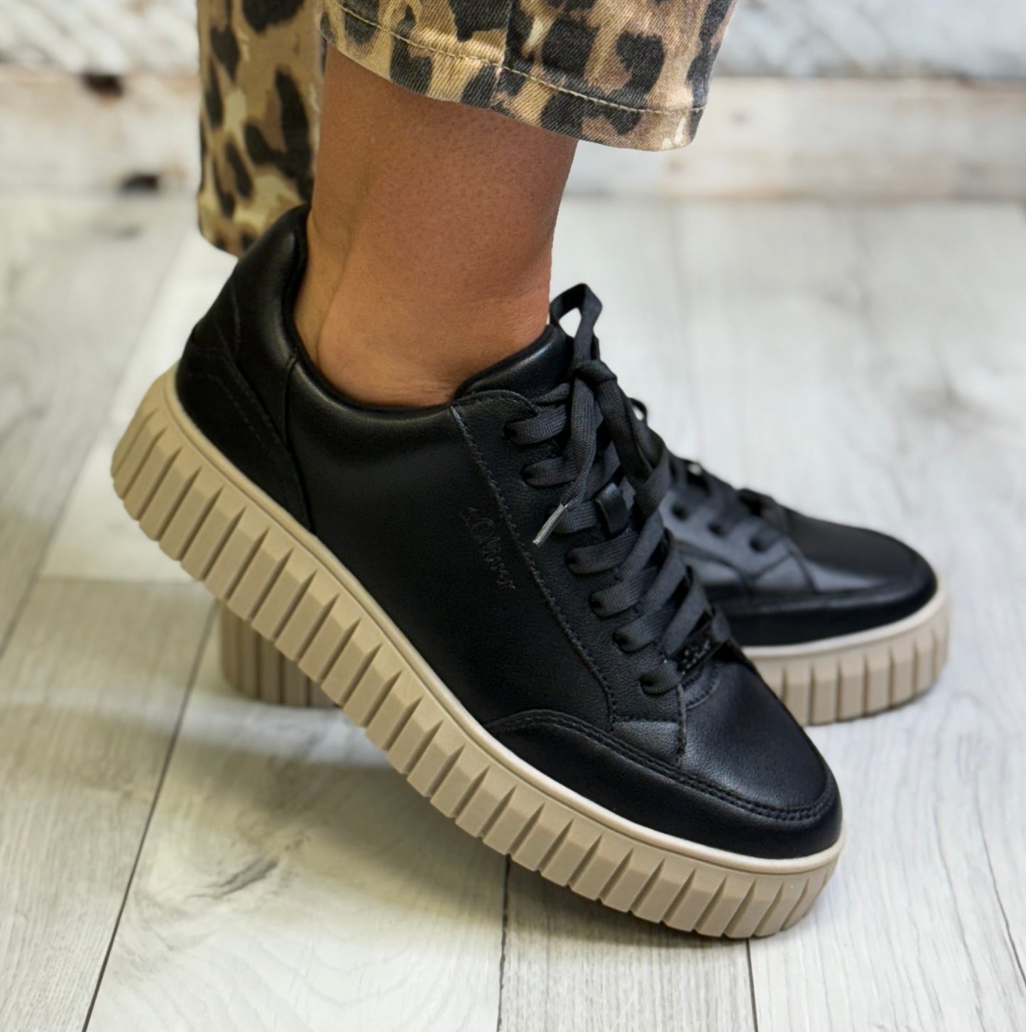 S Oliver - Black Platform Trainer