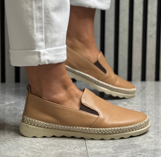 Modella - ‘Fiona' Beige Leather Shoe