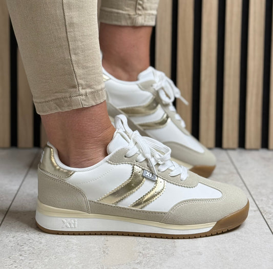 Xti - White/Gold Metallic Detailed Trainer (145019)