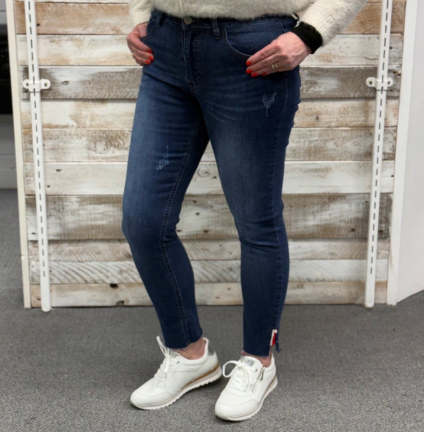 Mid Denim Skinny Jean