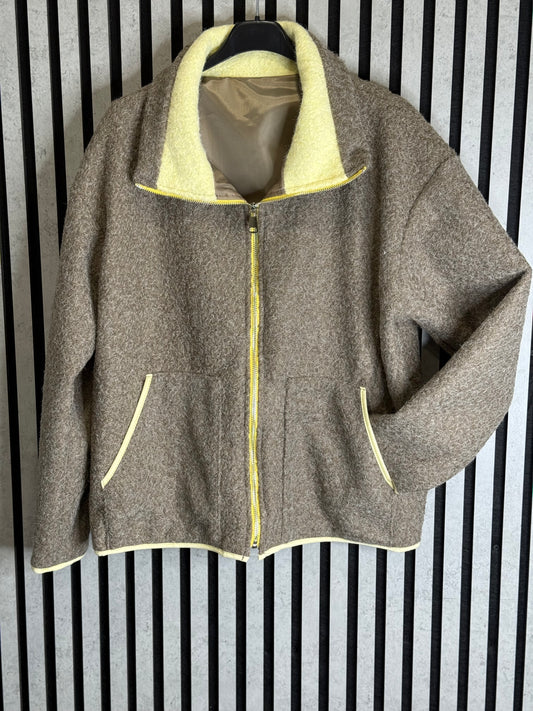 Mocca/Lemon Trim Zip Fleece.