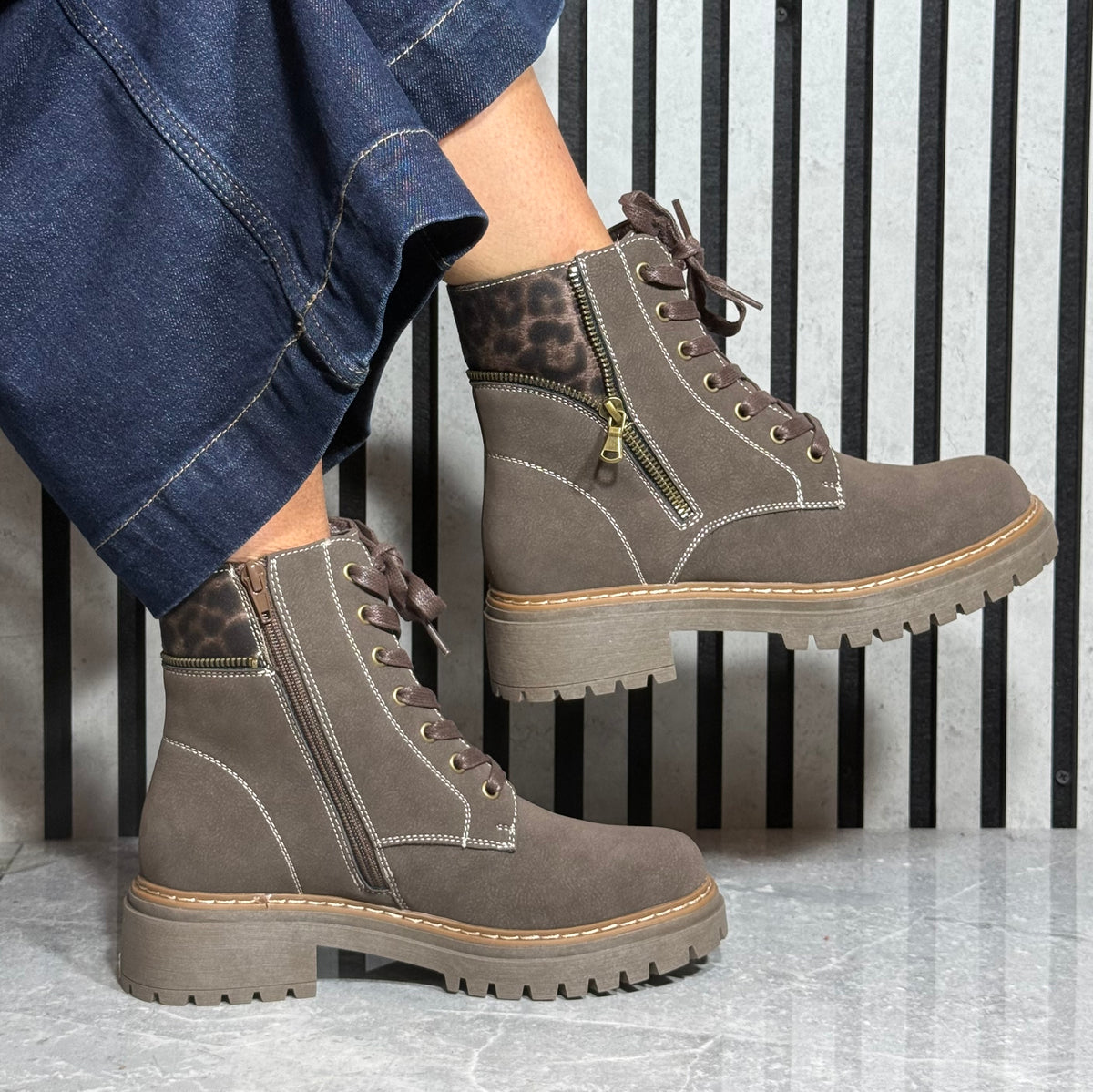 Lunar - 'Georgina' Brown Zip Detail Boot