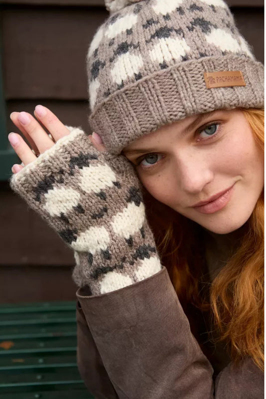 Pachamama - ‘Sheep’ Mushroom Merino Handwarmer
