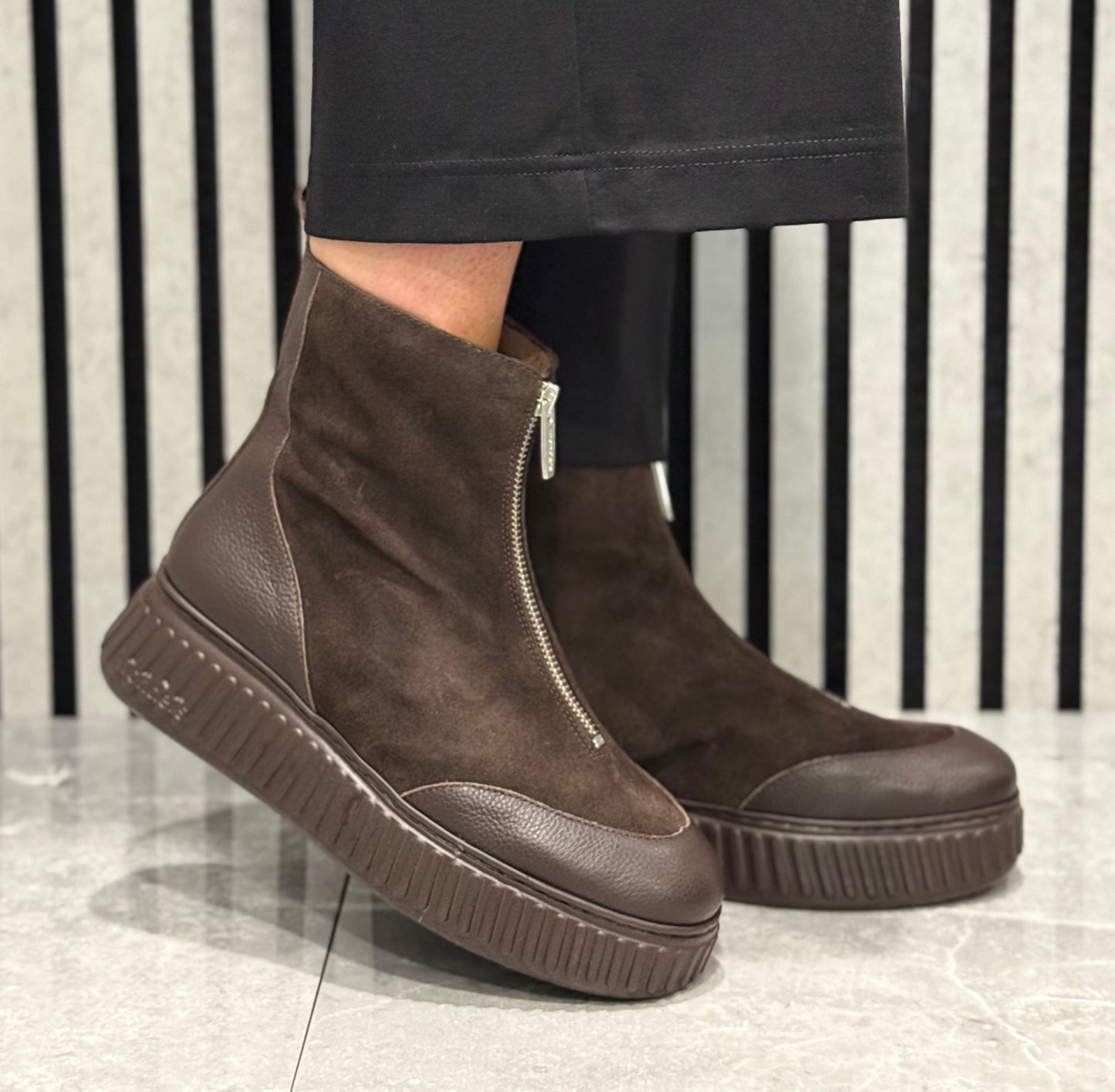 Wonders - A-5202 Brown Suede/Leather Front Zip Platform Boot