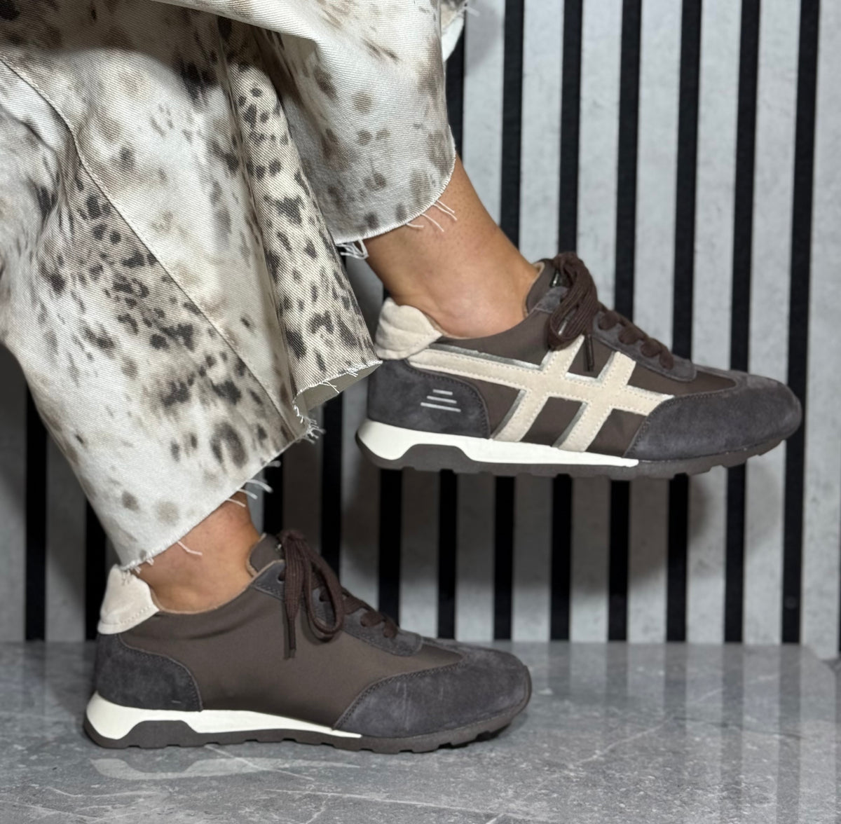 Drilleys- 'Forty Eight' Choccy Trainer