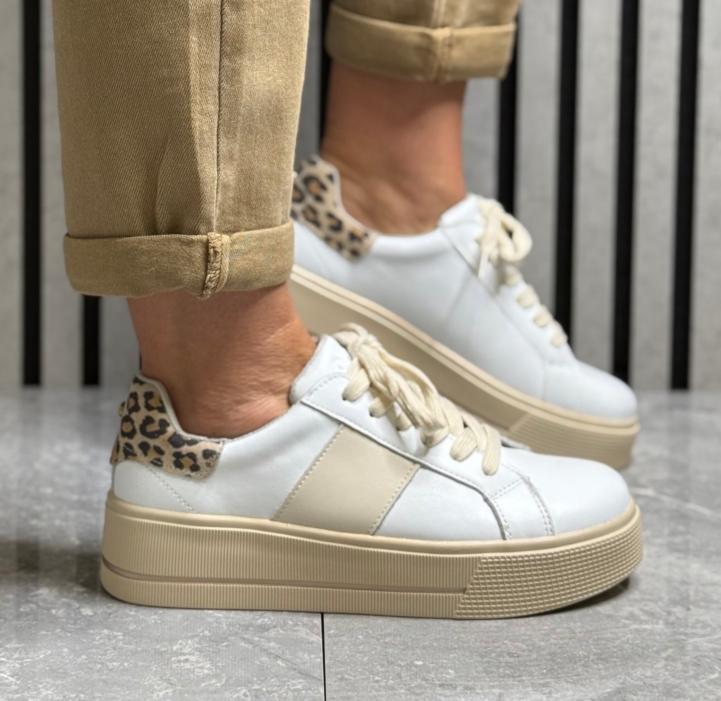 Patrizio Como - 'Maratea' White/Beige Leopard Leather Trainer