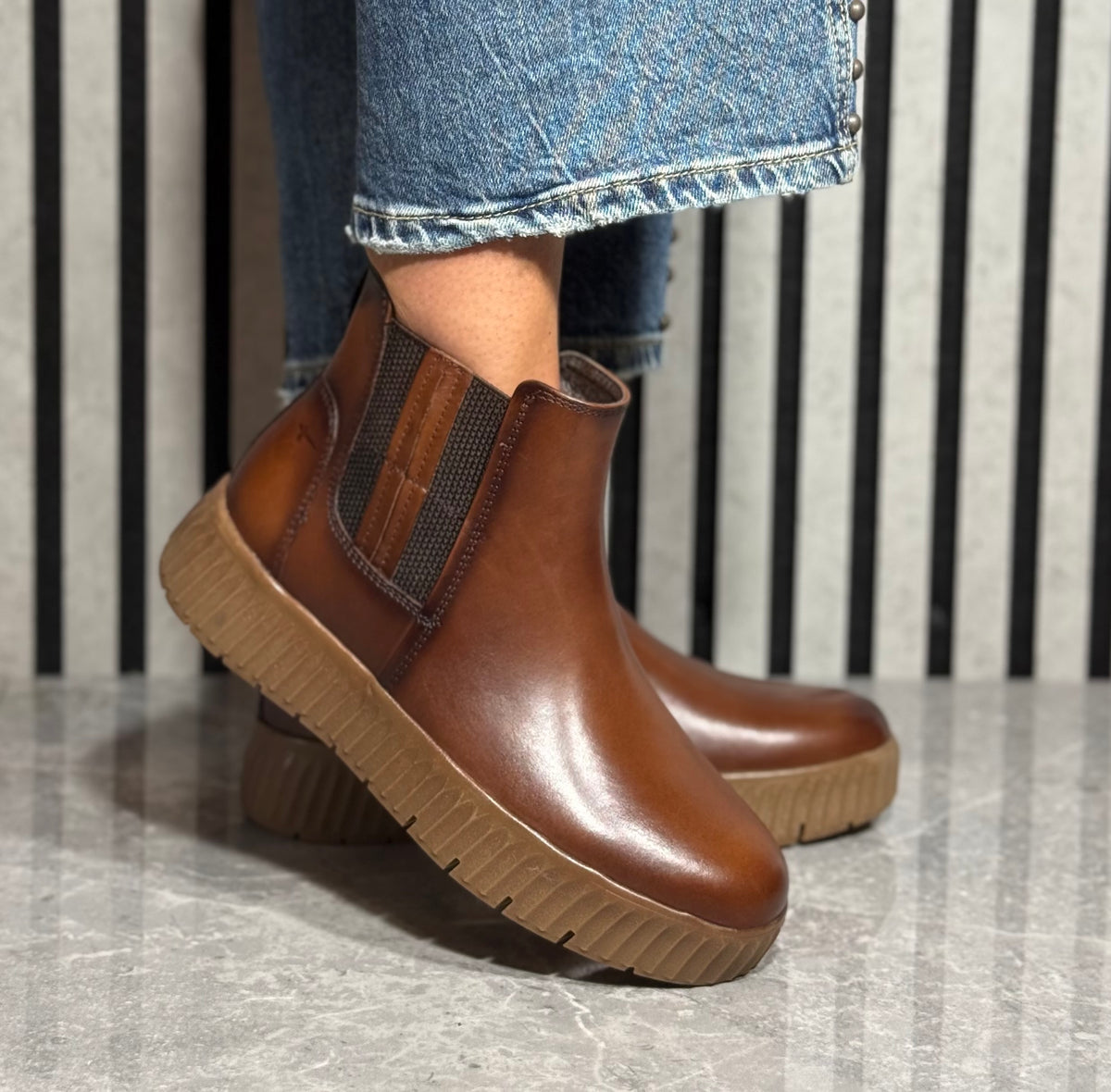 Tamaris Comfort - Cognac Leather Gum Sole Boot