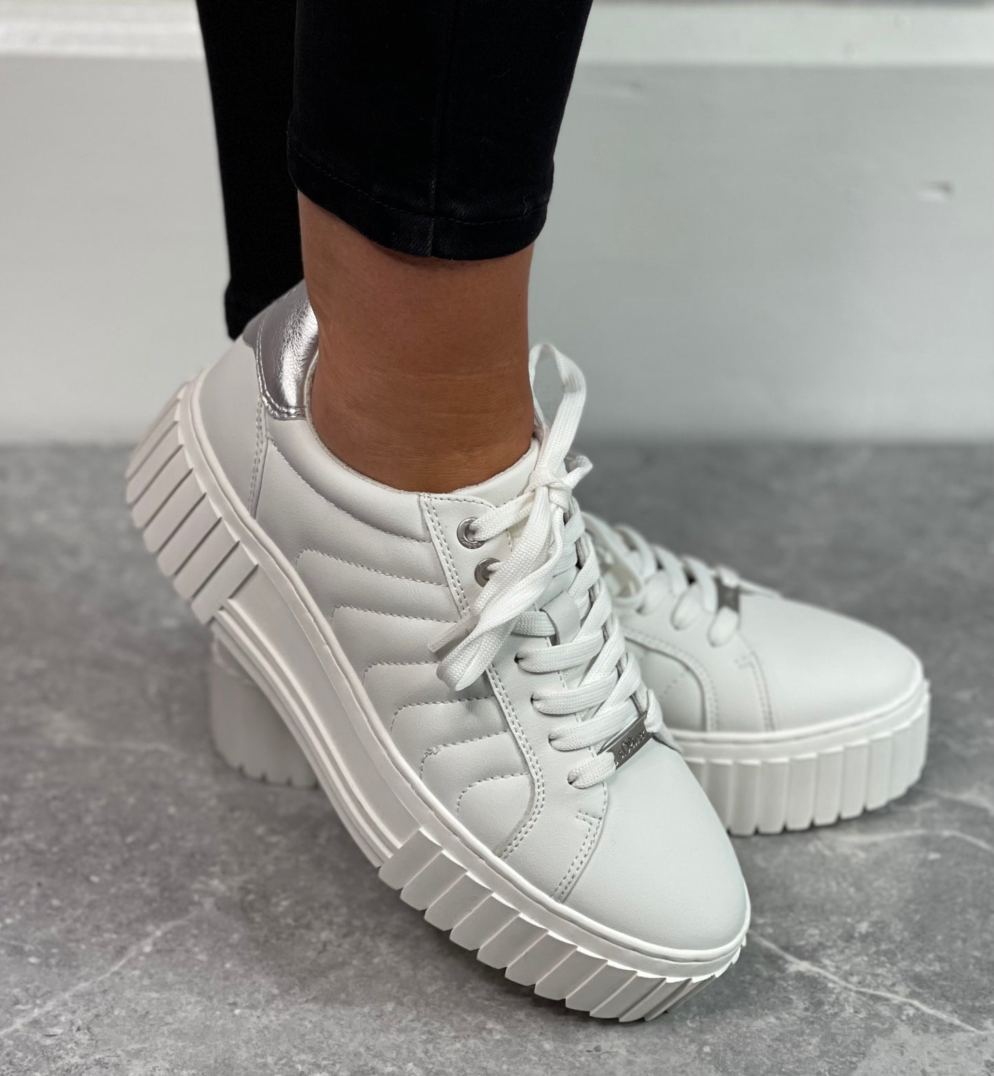 S Oliver - Off White Platform Trainer