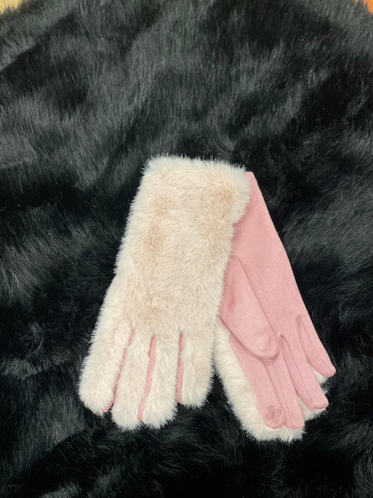 hannah k - Light Pink Faux Fur Glove.