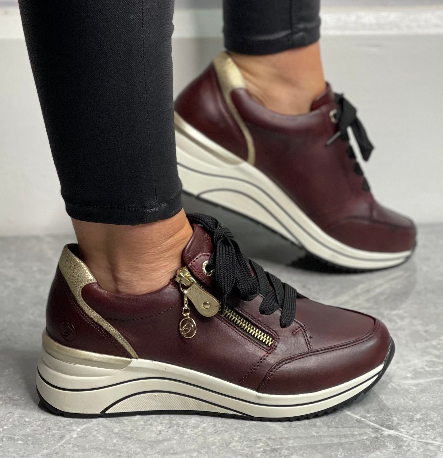 Remonte - Burgundy Combo Side Zip Leather Trainer