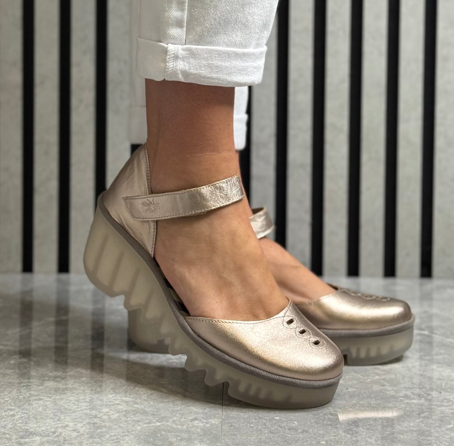 Fly London - Sahara Sandal (BISO305)