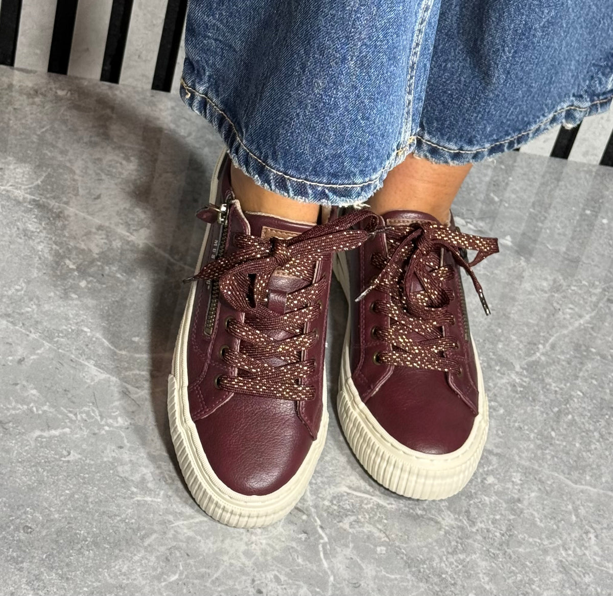 Mustang - Burgundy Combo Side Zip Trainer