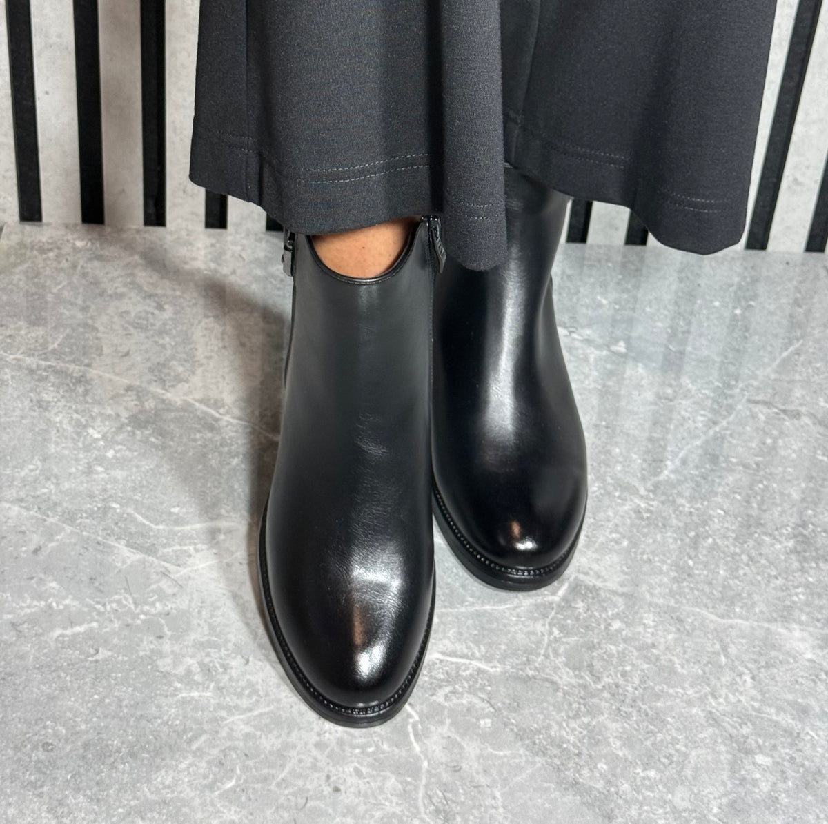 Redz -Black Croc Detail Heel Ankle Boot