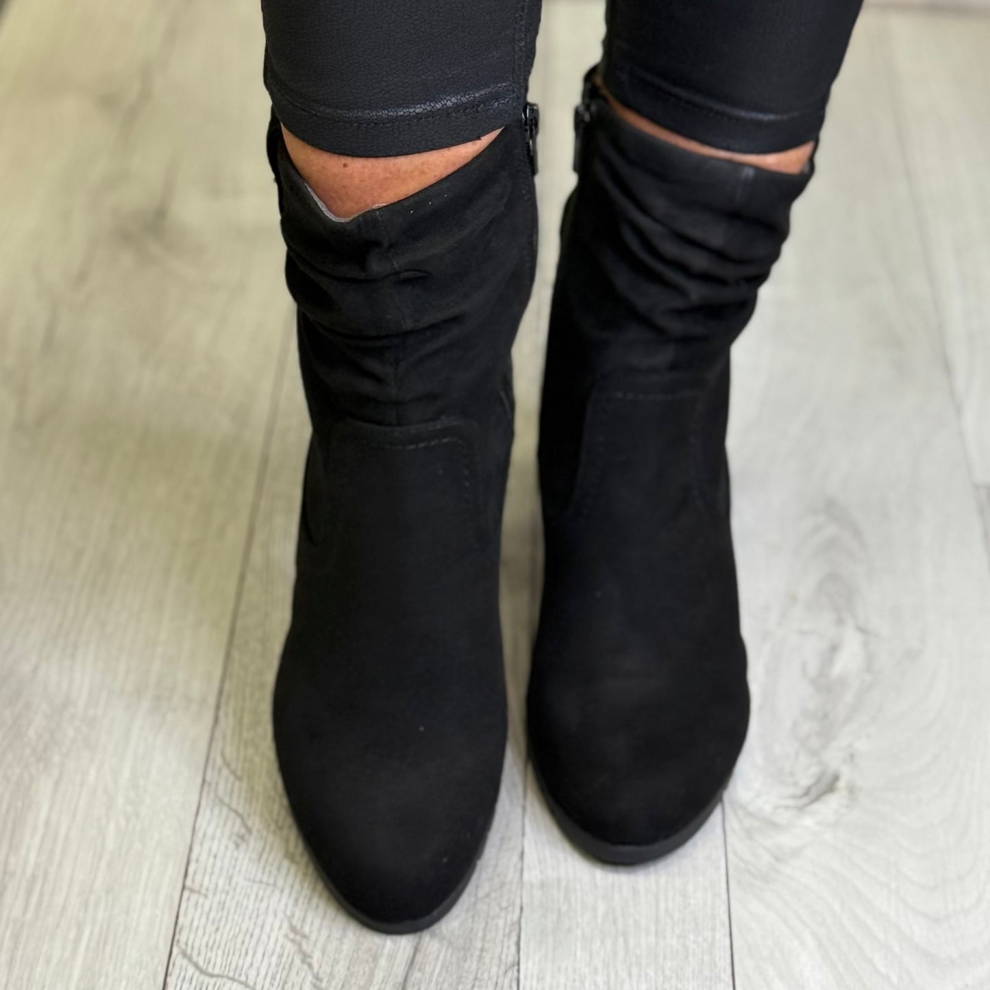 S Oliver - Black Faux Suede Ruched Block Heel Boot