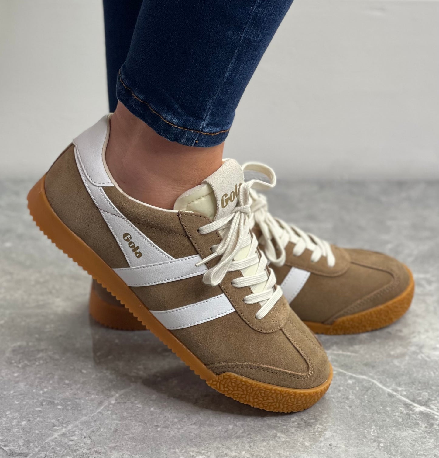 Gola - 'Elan' Tobacco/White Trainer