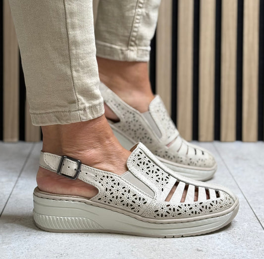 Rieker - Beige Leather Slingback Shoe