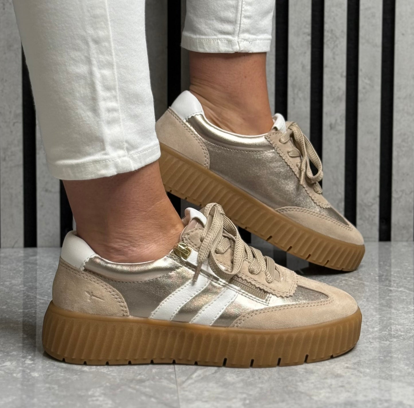 Tamaris Comfort - Metallic Gold Leather (Wide Fit) Gum Sole Trainer