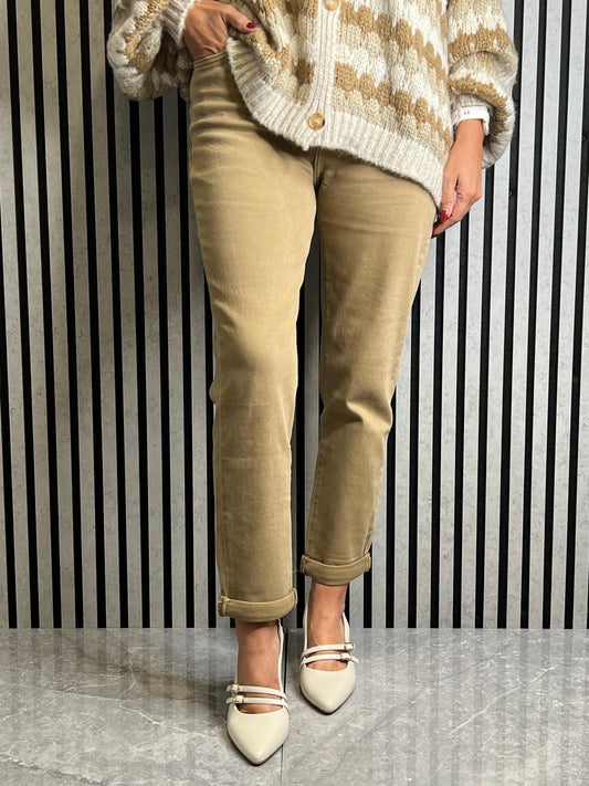 Camel Wash Mom Jean