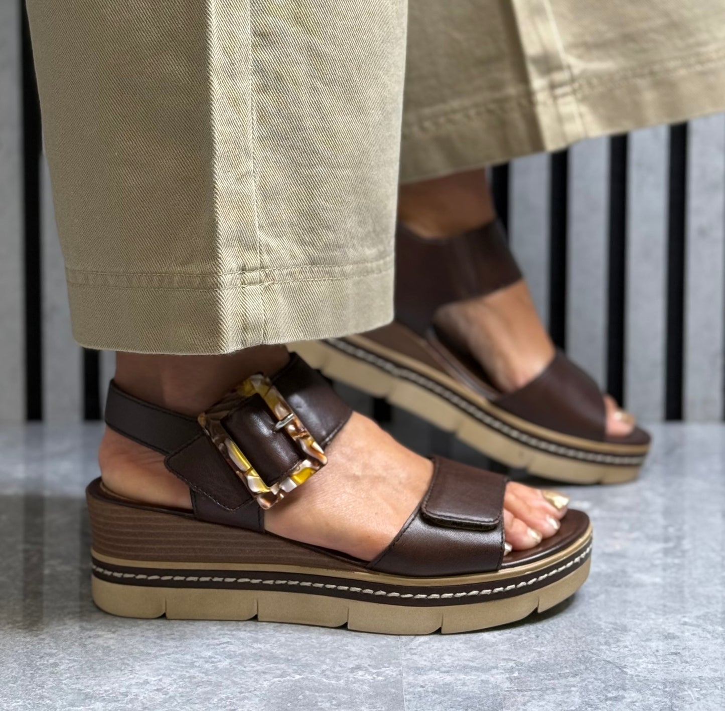 Remonte - Brown Wedge Leather Sandal
