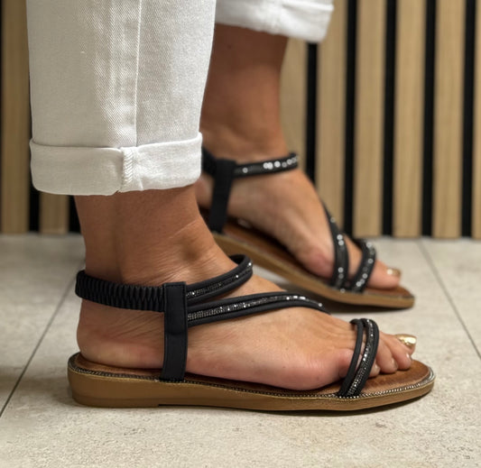 Lunar - 'Aruba' Black Sandal