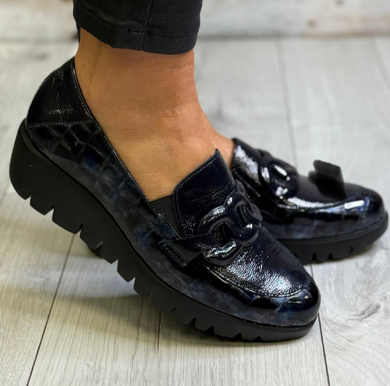 Wonders - C-3330 Navy Detailed Leather Loafer