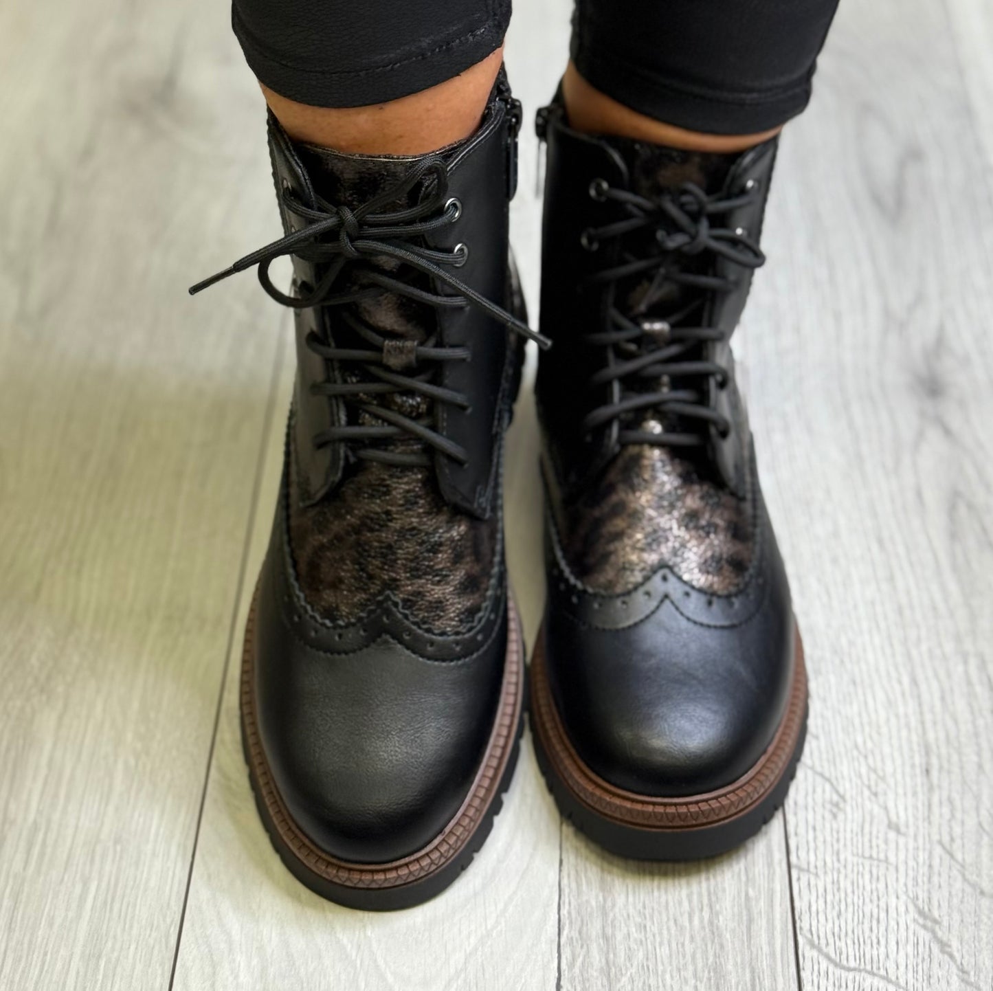 S Oliver - Black/Leopard Print Combo Boot